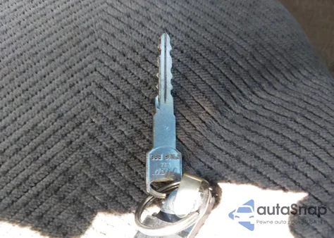 1997 Chevrolet Gmt-400 K1500 z USA, uszkodzony, nr VIN 1GCEK19R3VE190264